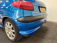 Peugeot - 206 cc - personenauto - 2002 - afbeelding 14 van  26