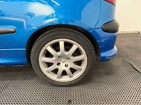 Peugeot - 206 cc - personenauto - 2002 - afbeelding 18 van  26