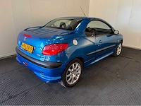 Peugeot - 206 cc - personenauto - 2002 - afbeelding 25 van  26