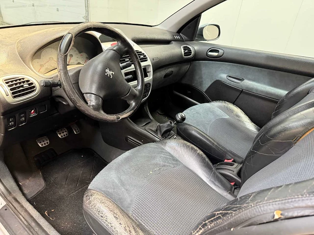 Peugeot - 206 gt - grand tourisme - personenauto - 1999 - afbeelding 6 van  26