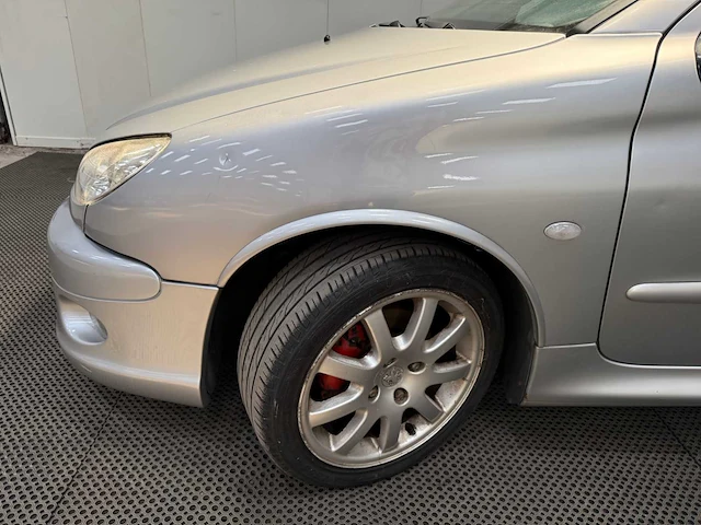 Peugeot - 206 gt - grand tourisme - personenauto - 1999 - afbeelding 16 van  26