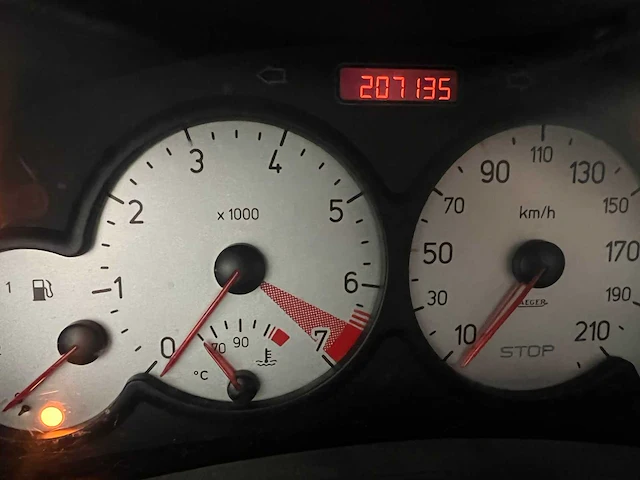 Peugeot - 206 gt - grand tourisme - personenauto - 1999 - afbeelding 19 van  26