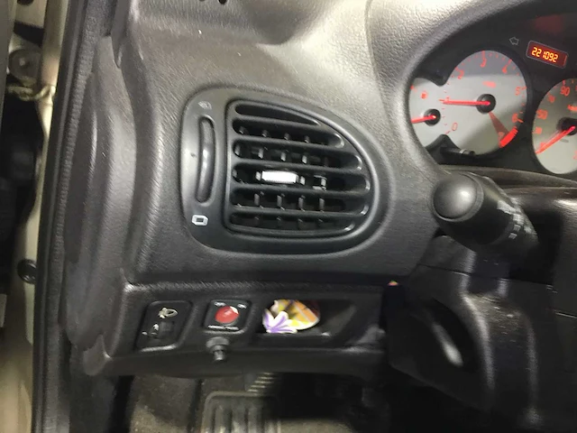 Peugeot - 206 sw - 1.4-16v xs -export kenteken. (89-rf-fj) - afbeelding 4 van  23