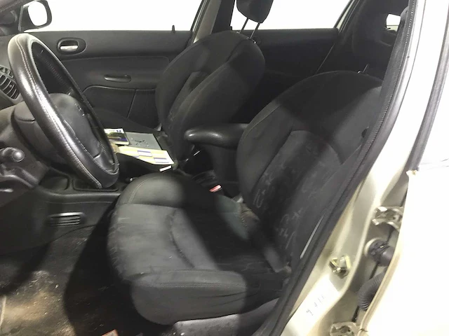 Peugeot - 206 sw - 1.4-16v xs -export kenteken. (89-rf-fj) - afbeelding 8 van  23