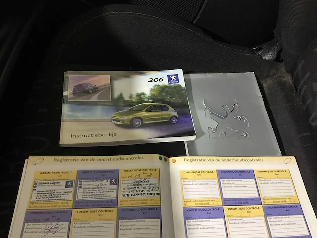 Peugeot - 206 sw - 1.4-16v xs -export kenteken. (89-rf-fj) - afbeelding 13 van  23