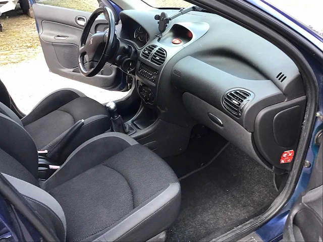 Peugeot - 206 sw - 1.6-16v air-line 3 - personenauto - afbeelding 3 van  18