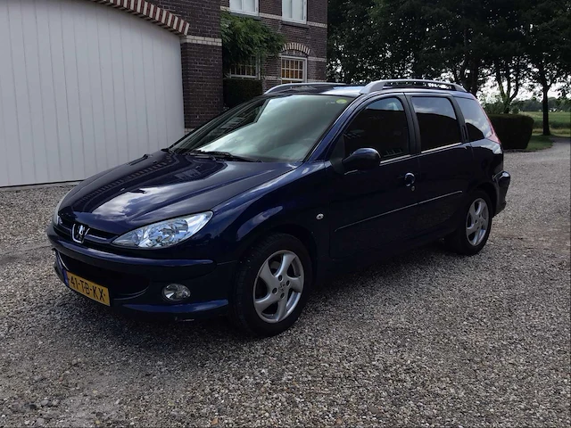 Peugeot - 206 sw - 1.6-16v air-line 3 - personenauto - afbeelding 1 van  18