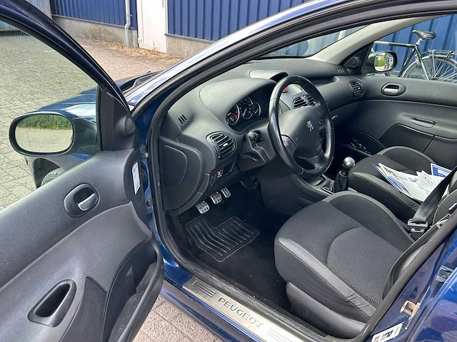 Peugeot - 206 sw - 1.6-16v air-line 3 - personenauto - afbeelding 17 van  21