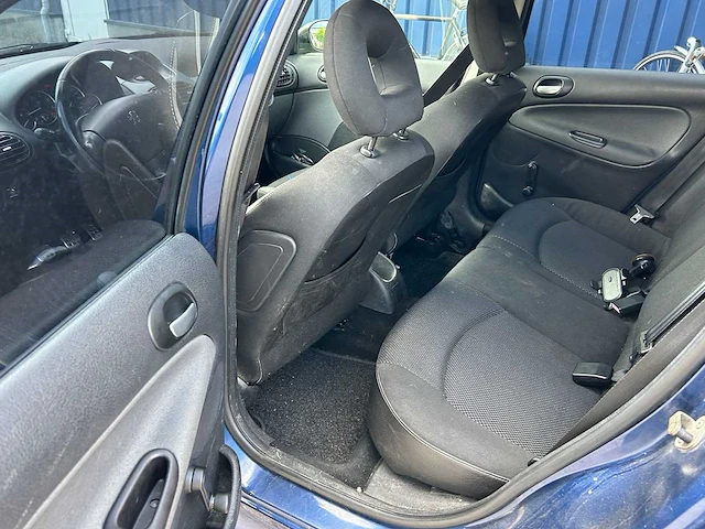 Peugeot - 206 sw - 1.6-16v air-line 3 - personenauto - afbeelding 19 van  21