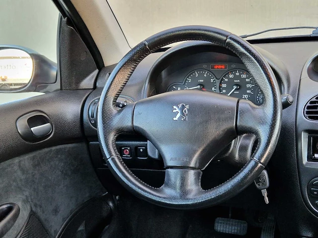 Peugeot - 206 sw - 1.6-16v xs - 28-lg-px - 2003 - nap - afbeelding 4 van  21