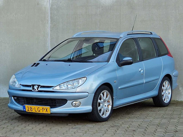 Peugeot - 206 sw - 1.6-16v xs - 28-lg-px - 2003 - nap - afbeelding 1 van  21