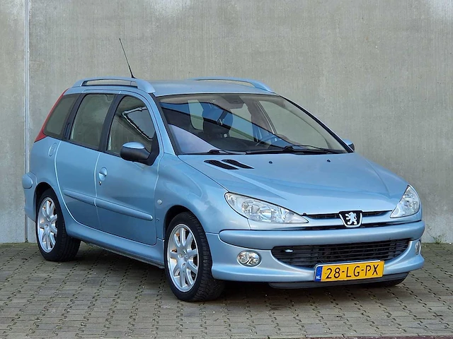 Peugeot - 206 sw - 1.6-16v xs - 28-lg-px - 2003 - nap - afbeelding 19 van  21