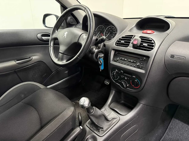Peugeot - 206 sw - personenauto - 2006 - afbeelding 5 van  28