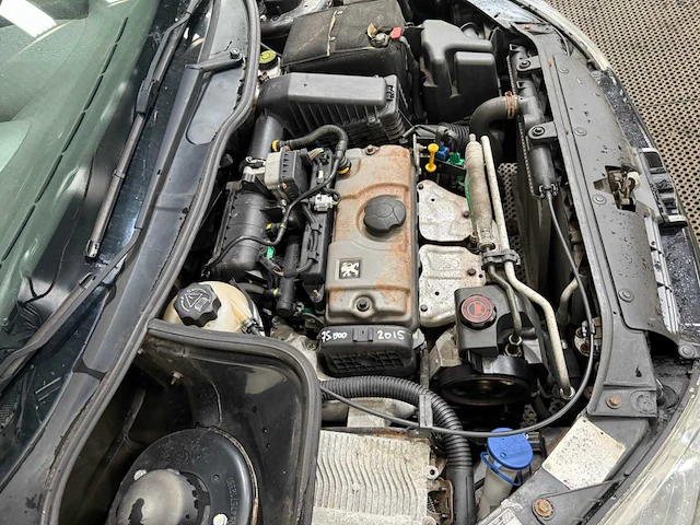 Peugeot - 206 sw - personenauto - 2006 - afbeelding 9 van  28