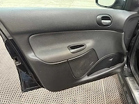 Peugeot - 206 sw - personenauto - 2006 - afbeelding 15 van  28