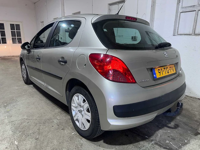 Peugeot - 207 - 1.4-16v xr - 91-tg-pv - afbeelding 11 van  17