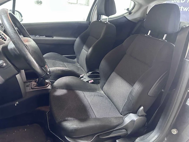 Peugeot - 207 - 1.4-16v xs - car - afbeelding 3 van  15