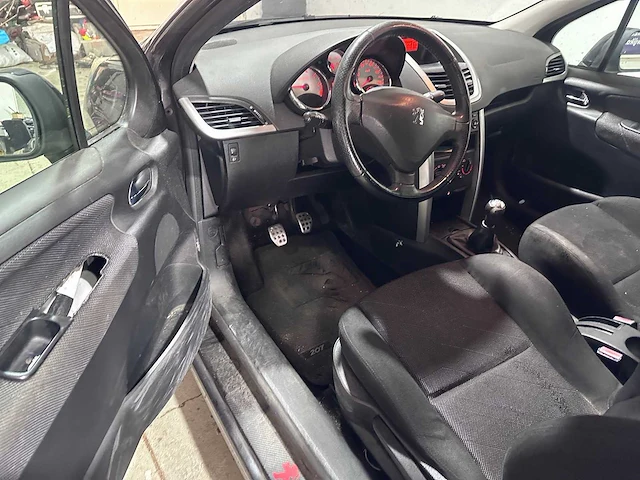 Peugeot - 207 - 1.4-16v xs - car - afbeelding 13 van  15