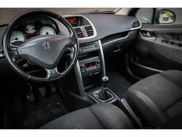 Peugeot - 207 - 1.4-16v xs pack 44-th-fv - afbeelding 15 van  17