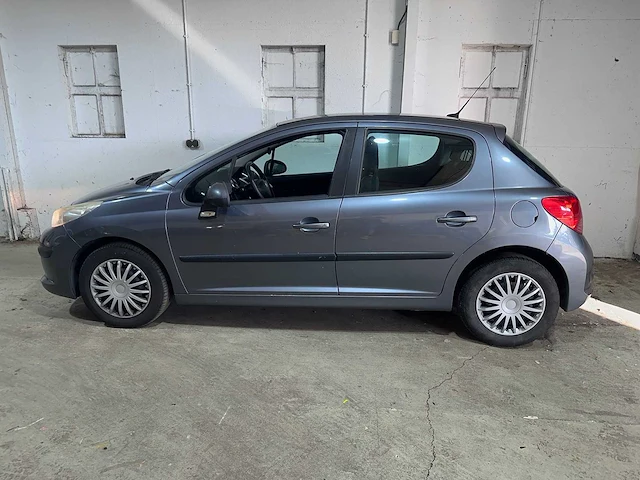 Peugeot - 207 - 1.4 vti cool 'n blue - 17-gfn-1 - afbeelding 12 van  20