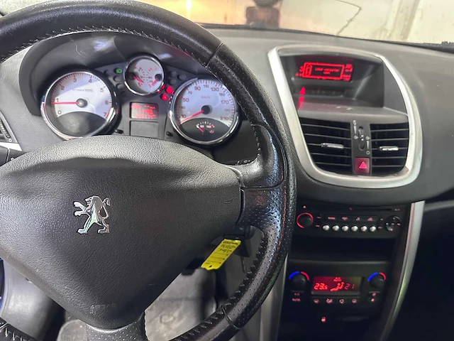 Peugeot - 207 - 1.4 vti xs pack - 97-zk-hx - afbeelding 2 van  19
