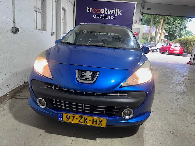 Peugeot - 207 - 1.4 vti xs pack - 97-zk-hx - afbeelding 18 van  19