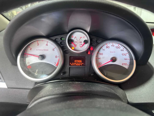 Peugeot - 207 - 1.4 xr - 43-ltv-9 - afbeelding 2 van  20