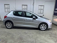 Peugeot - 207 - 1.6 vti xs - 62-jxj-5 - afbeelding 18 van  21