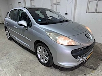 Peugeot - 207 - 1.6 vti xs - 62-jxj-5 - afbeelding 19 van  21