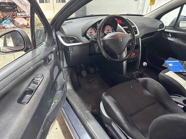 Peugeot - 207 - 1.6 vti xs - jf-015-d - afbeelding 18 van  19