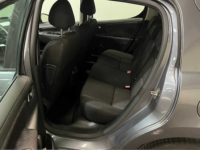 Peugeot - 207 - personenauto - 2009 - afbeelding 17 van  27
