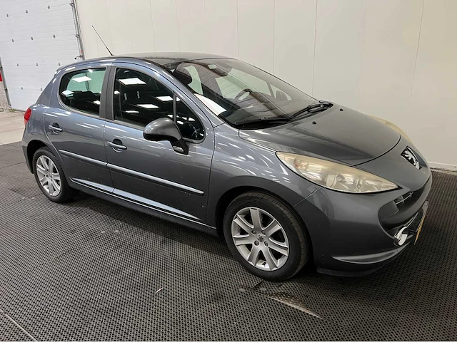 Peugeot - 207 - personenauto - 2009 - afbeelding 26 van  27
