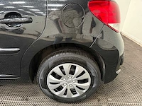 Peugeot - 207 - personenauto - 2011 - afbeelding 13 van  23