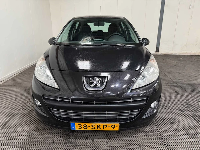 Peugeot - 207 - personenauto - 2011 - afbeelding 18 van  23
