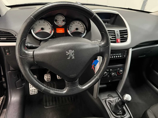 Peugeot - 207 - personenauto - 2011 - afbeelding 23 van  23