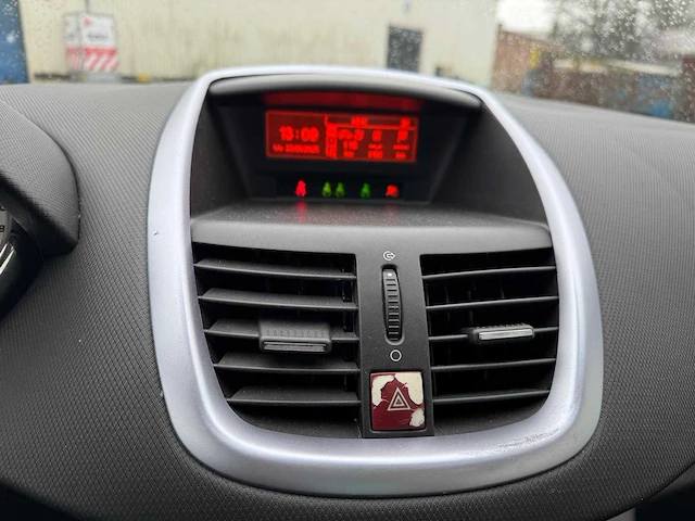 Peugeot - 207 cc - 1.6-16v leder t sport 7985 - afbeelding 4 van  17