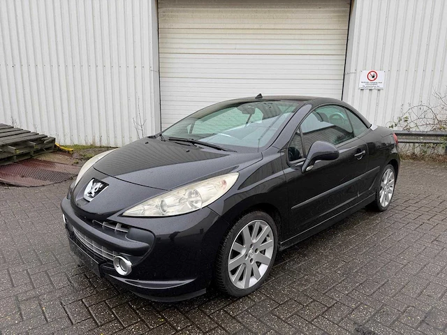 Peugeot - 207 cc - 1.6-16v leder t sport 7985 - afbeelding 1 van  17