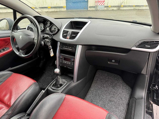 Peugeot - 207 cc - 1.6-16v leder t sport 7985 - afbeelding 16 van  17