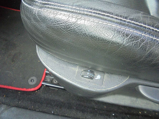 Peugeot - 207 cc - 1.6 vti automaat - p-405-db - afbeelding 14 van  16