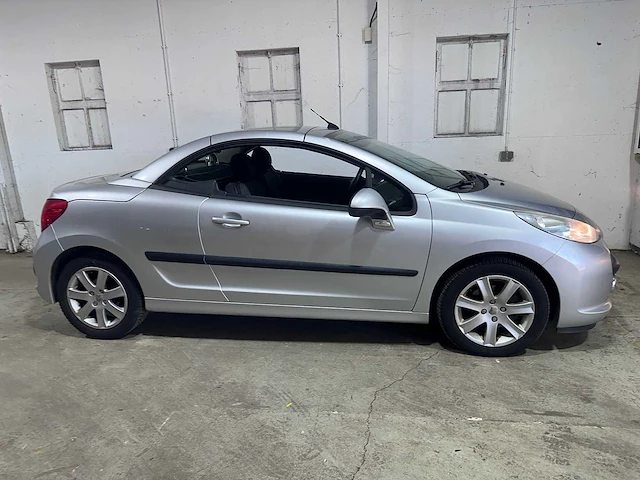 Peugeot - 207 cc - 1.6 vti première - 13-xd-tv - afbeelding 19 van  22
