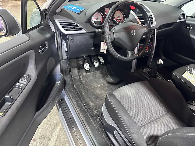 Peugeot - 207 cc - 1.6 vti première - 13-xd-tv - afbeelding 22 van  22