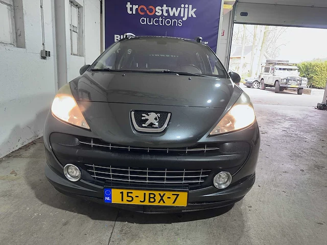 Peugeot - 207 sw - 1.4 vti xs - 15-jbx-7 - afbeelding 19 van  20