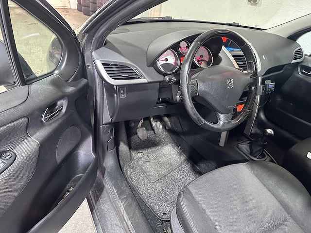 Peugeot - 207 sw - 1.4 vti xs - 15-jbx-7 - afbeelding 20 van  20