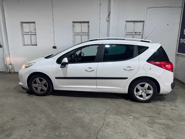 Peugeot - 207 sw - 1.4 vti xs - 81-njt-9 - afbeelding 3 van  24