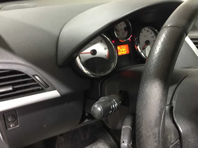 Peugeot - 207 sw - 1.6 vti xs - 82-nkr-7 - afbeelding 5 van  25