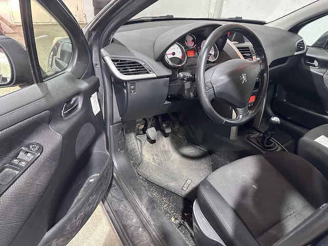 Peugeot - 207 sw - 1.6 vti xs - 99-zk-nh - afbeelding 21 van  22