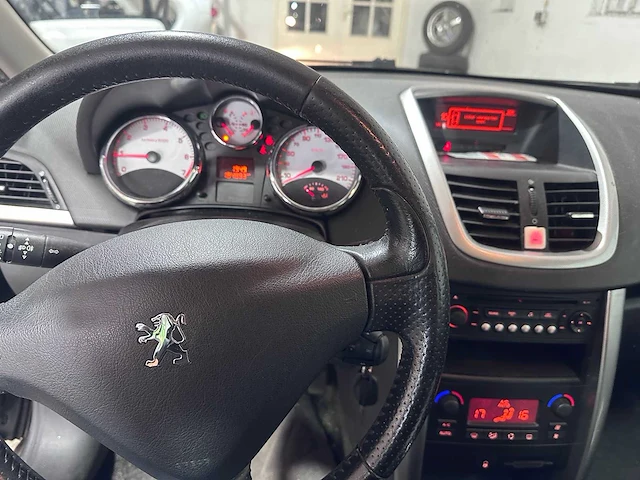 Peugeot - 207 sw - 1.6 vti xs - 99-zk-nh - afbeelding 22 van  22