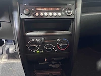 Peugeot - 207 sw- 1.4 x-line - 90-xz-xj - afbeelding 15 van  19