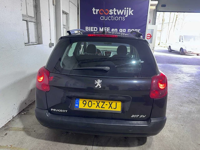 Peugeot - 207 sw- 1.4 x-line - 90-xz-xj - afbeelding 4 van  19