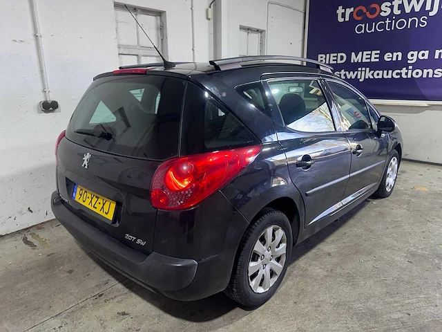 Peugeot - 207 sw- 1.4 x-line - 90-xz-xj - afbeelding 5 van  19